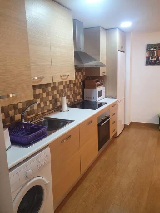 La Línea de la Concepción 4F, Aire Acondic, 80M2, 2 Dormitorios, 4 Huespedes, Wifi Gratis מראה חיצוני תמונה