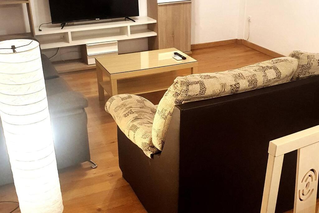 La Línea de la Concepción 4F, Aire Acondic, 80M2, 2 Dormitorios, 4 Huespedes, Wifi Gratis מראה חיצוני תמונה